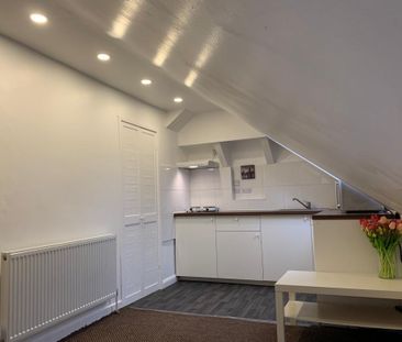 1 Bed Flat, Headstone Lane, HA2 - Photo 3