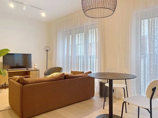 Appartement te huur - Photo 1