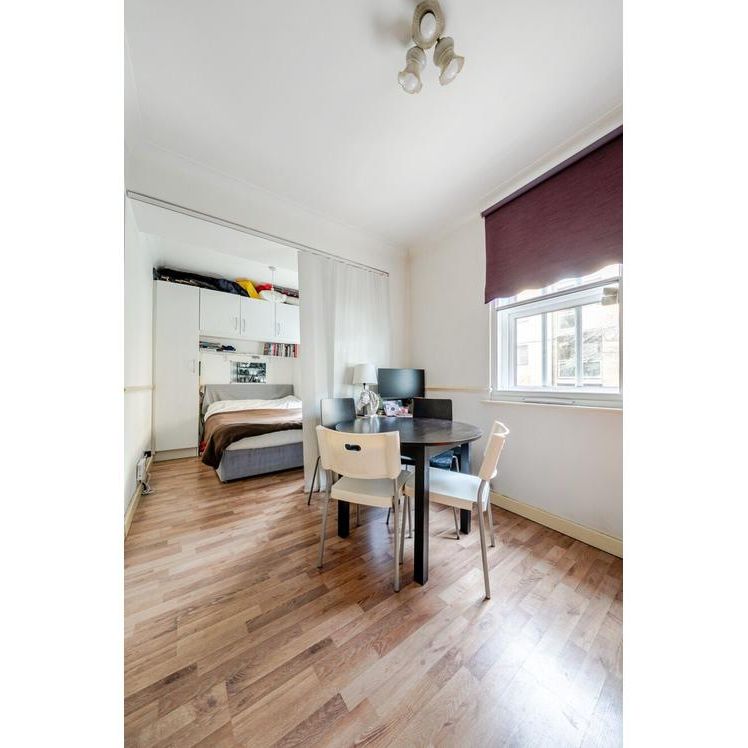 Cartwright Street, Wapping E1 - Photo 1