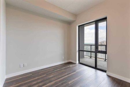 For Lease - 15 Queen Street Unit# 1509, Hamilton, Ontario - Photo 5