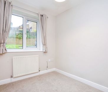 2 Bed Flat, Chantry Court, LS27 - Photo 5