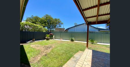 Immaculate Single Level Home! - Photo 4