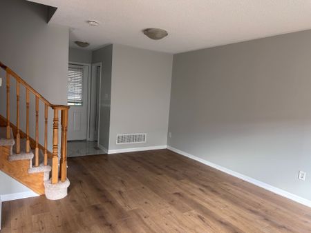 For Lease - 837 MCKAY Crescent, Milton, Ontario - Photo 3