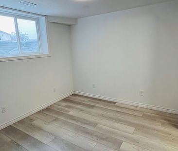 For Lease - 292 Freure Drive, Cambridge, Ontario - Photo 5