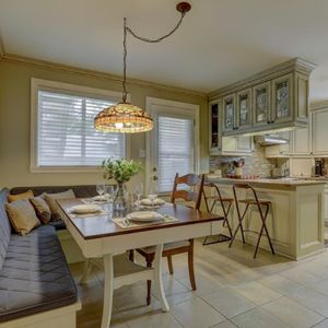 5 1/2 avec jardin privé et 3 stationnements - Photo 2