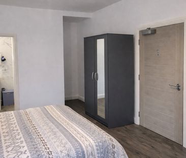 Studio Flat, Westminster Road, CV1 - Photo 4