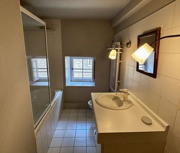 Location Appartement 3 pièces 93m² BEAUNE 21200 - Photo 5