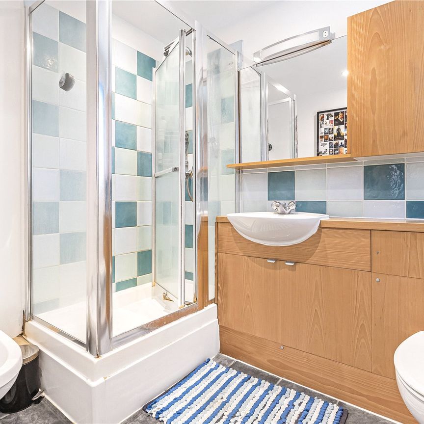 Goswell Road, London, EC1V 7DU - Photo 1