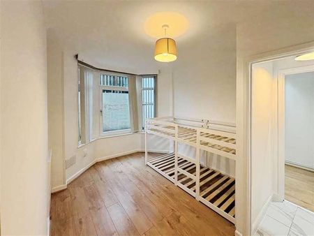 Cowbridge Road East, Cardiff, CF5 - Photo 3