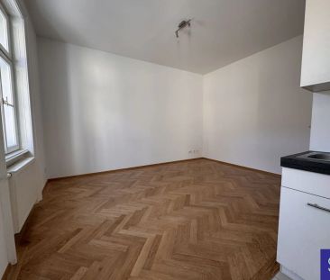 Provisionsfrei: Renovierter 25m² Altbau mit Einbauküche beim Rochus... - Foto 1