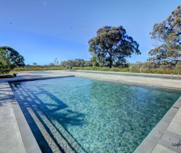 Large Family Home in a Great Location - Photo 2