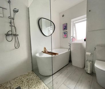 3 bedroom terraced house to rent - Photo 6