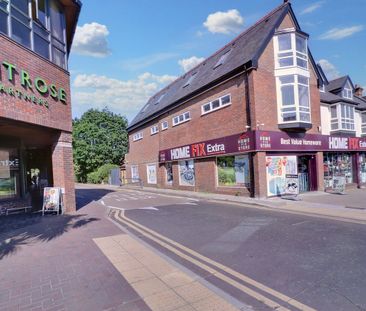 Flat 5, High Road, Harrow Weald, HA3 - Photo 2