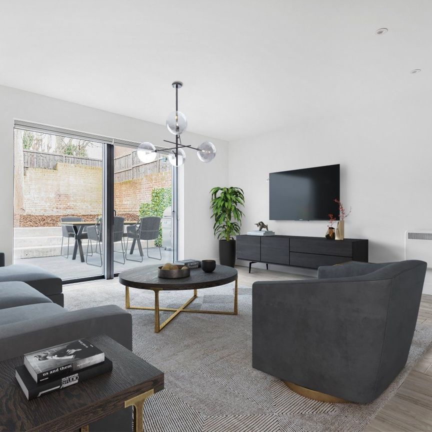 Baring Road, London, SE12 - Photo 1