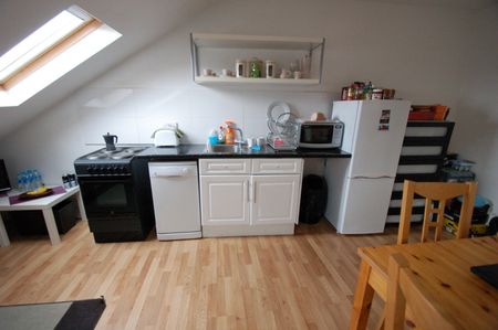 1 Bed Flat, Bertram Road, NW4 - Photo 2