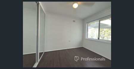 Neat and tidy Family Home!!! - Photo 3