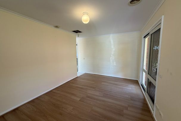 3 Kathleen Court, Hampton Park VIC - Photo 1