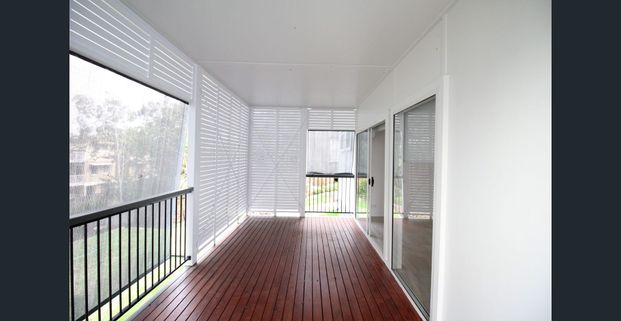 FAMILY HOME IN CENTRAL LOCATION - Photo 1