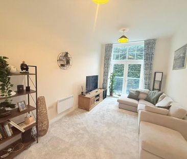 2 bedroom flat to rent - Photo 6