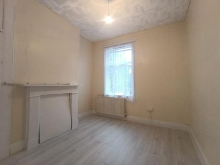 5 bedroom terraced house to rent - Photo 5