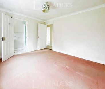 3 bedroom bungalow to rent - Photo 3