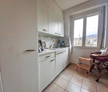 Bel appartement de 3 pièces au 2ème étage proche de toutes les comm... - Photo 3