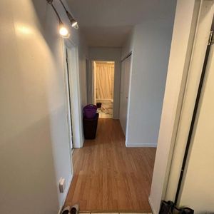 2 CH - 1 SDB - Québec - $1,327 /mo - Photo 2