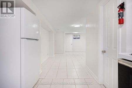 #Bsmt - 77 Highland Park Boulevard – Markham, Ontario - Photo 3