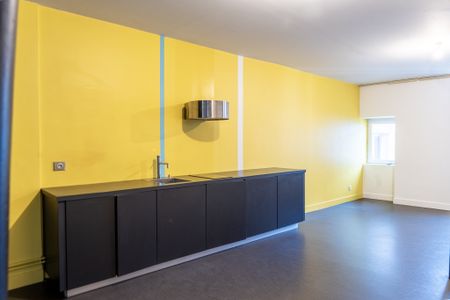 Location Appartement 2 pièces 58m² ORLEANS 45000 - Photo 2