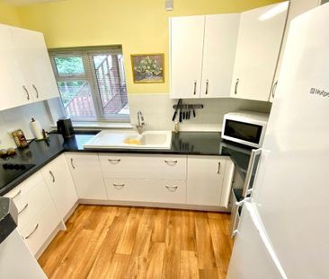 1 bedroom detached house to rent - Photo 6