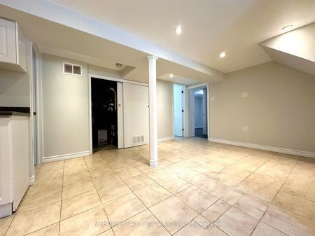 For Lease - 65 Miramar Crescent Unit# BASEMENT, Toronto, Ontario - Photo 5