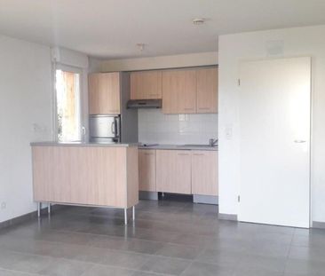 location Appartement T3 DE 62.61m² À LAUNAGUET - Photo 4