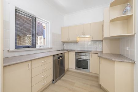 7 Austin Avenue,, Croydon NSW 2132 - House For Rent | Domain - Photo 3