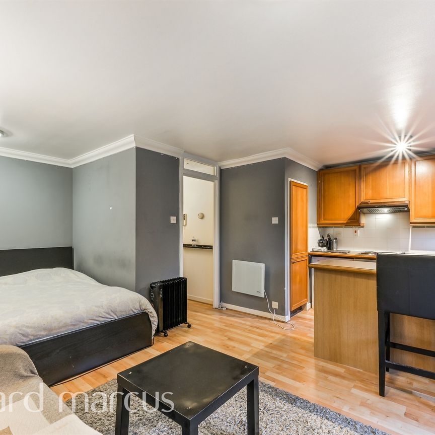 Holley Road, London - Photo 1