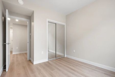 641 Claremont — 1B+D-2 - Photo 2