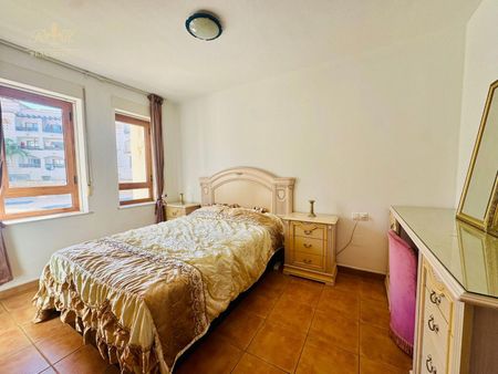 APARTAMENTO ACOGEDOR DE UN DORMITORIO EN EL CENTRO DE LA CIUDAD, URBANIZACION CON PISCINA - Photo 4