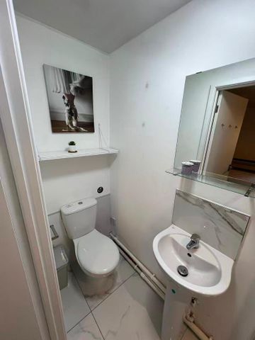 2 bedroom flat share to rent - Photo 5