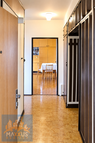 Pronájem bytu 3+1 81 m2 - Fotografie 3