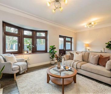 Grenfell Avenue, Hornchurch, RM12 - Photo 2