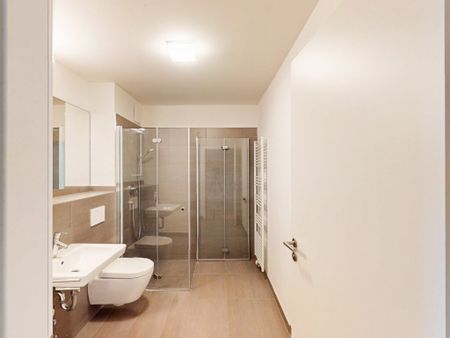 Gemütliche 2-Zimmer-Wohnung mit EBK und Duschbad - Photo 5