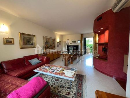 Villa bifamiliare via Giuseppe Pagano 2a, Monterusciello, Pozzuoli - Foto 3