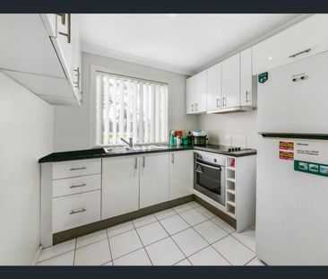 Modern 2 Bedroom Granny Flat with Split System - Photo 5