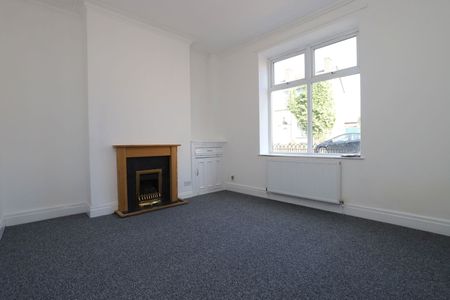 Andrew Street, Bury, BL9 7HD - Photo 2