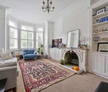 Berkeley Place, Wimbledon Village, SW19 - Photo 2