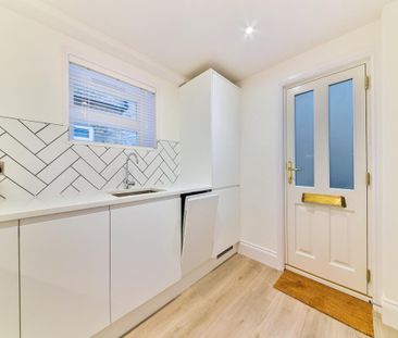 Studio to rent - Photo 6