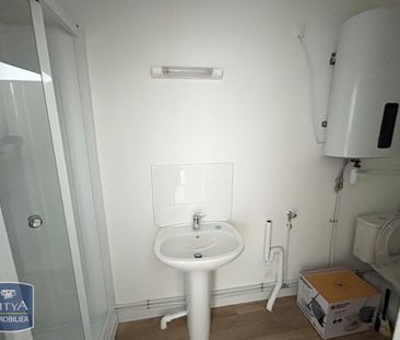 Location Appartement 2 pièces 28m² VALENCIENNES 59300 - Photo 3