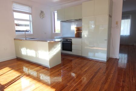 NEAT & TIDY HOME - Photo 5