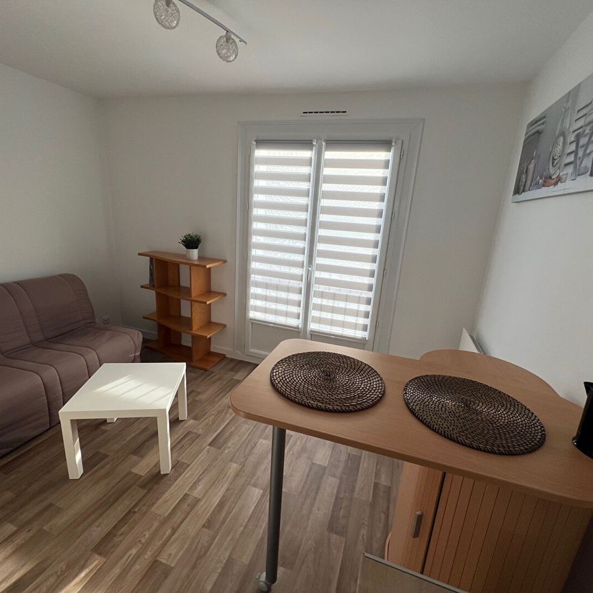 Location Appartement 1 pièce 16m² - Photo 1
