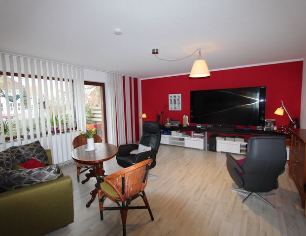 Familienfreundliches Reihenendhaus in toller Cityrandlage - top renoviert - provisionsfrei! - Photo 1