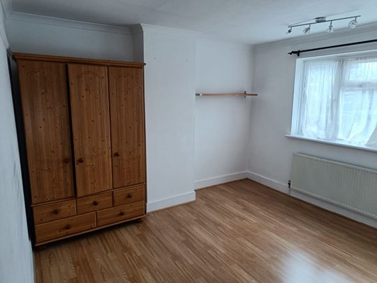 4 Bed Semi-Detached House, Nathans Road, HA0 - Photo 1